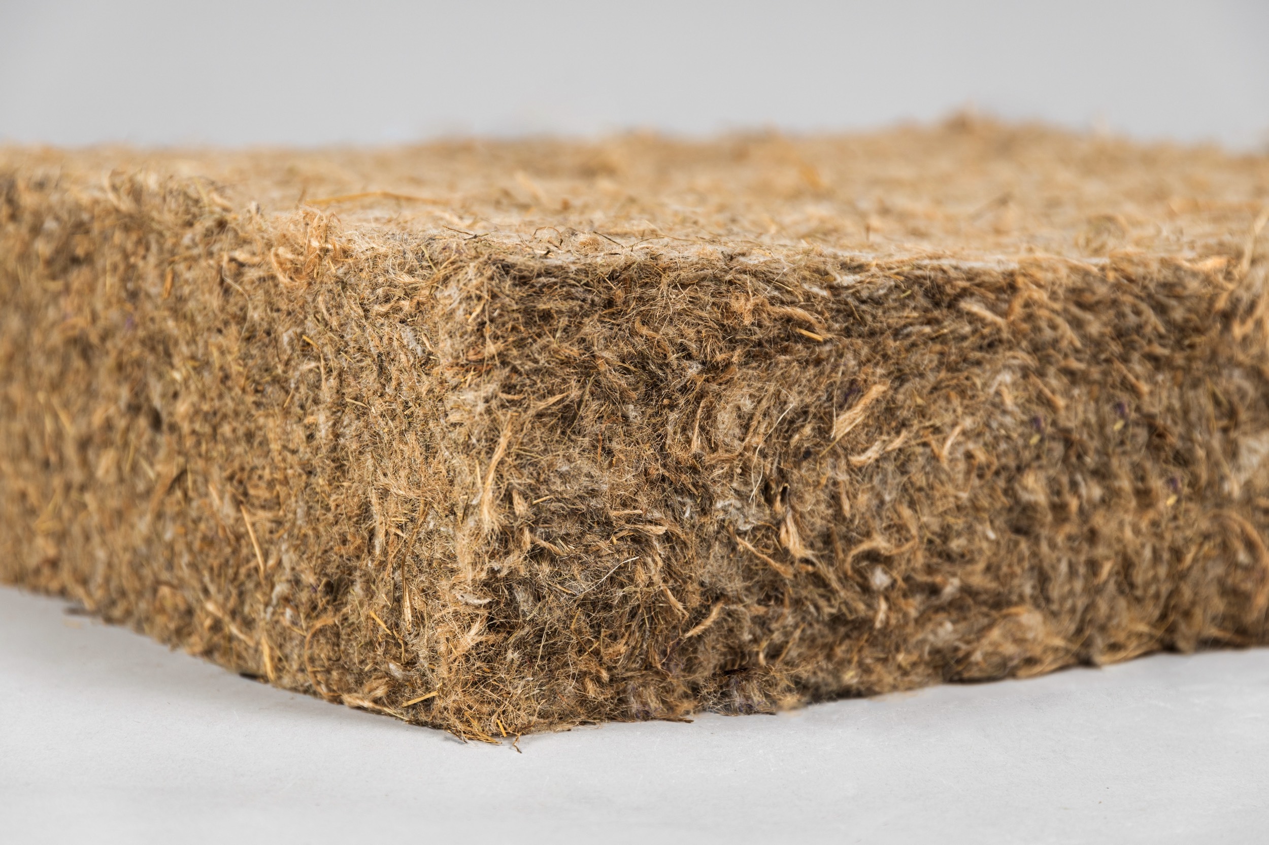isolation en fibres d’herbe 