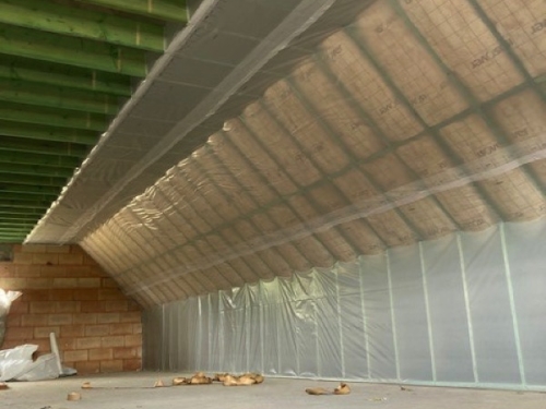 dak isoleren met glaswol