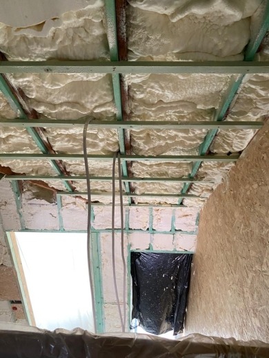 isoleren dak en binnenmuur in merchtem
